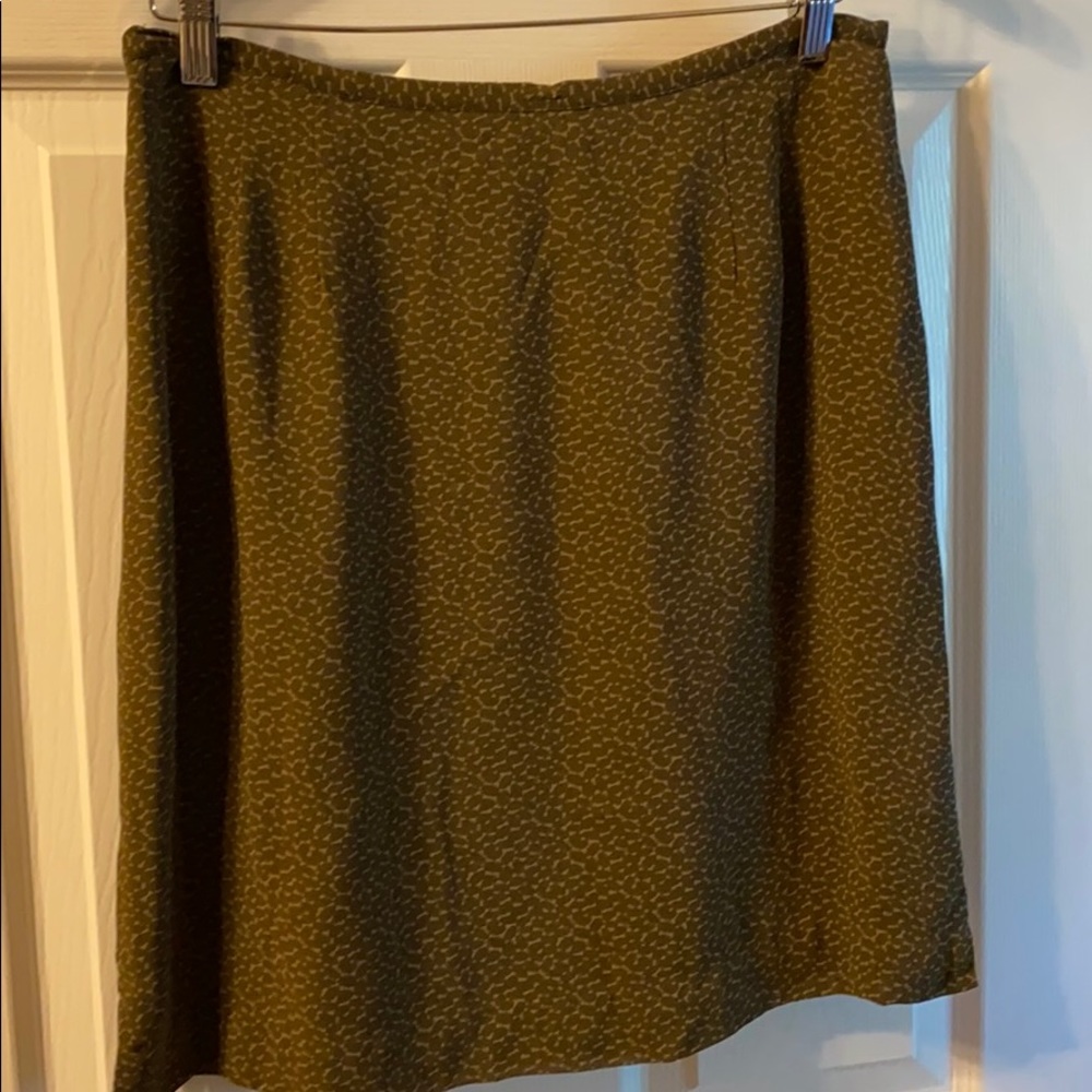 NWT Cute, flirty Banana Republic skirt